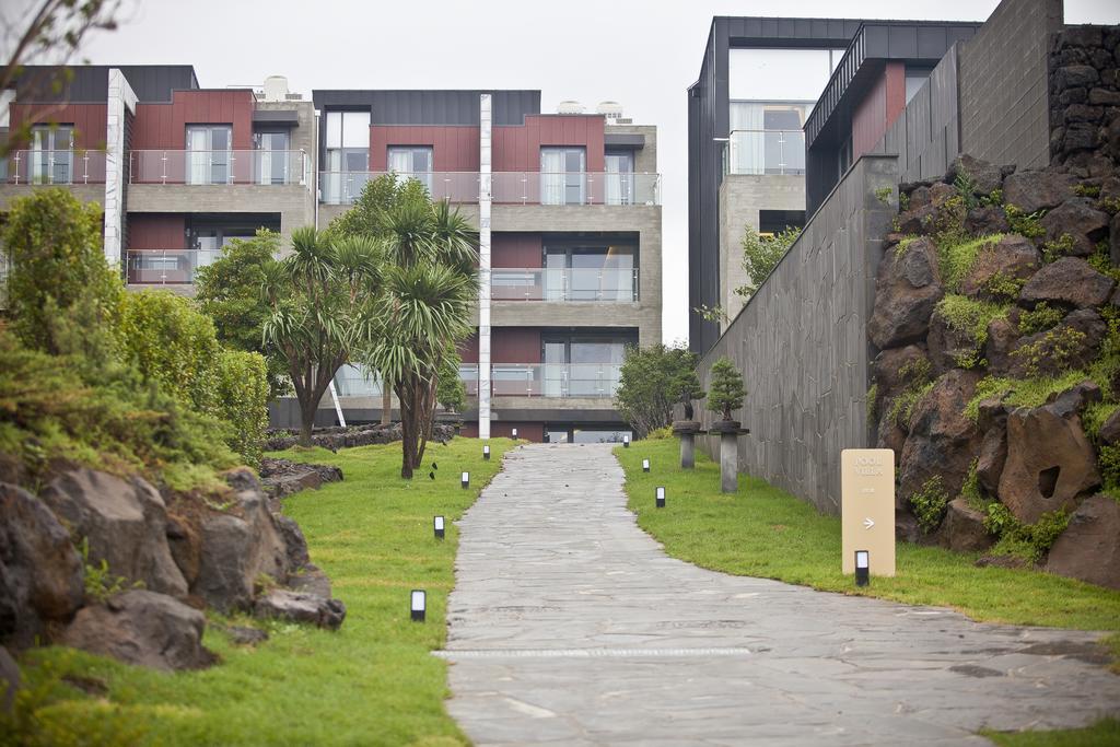 Stanford Hotel And Resort Jeju Buitenkant foto