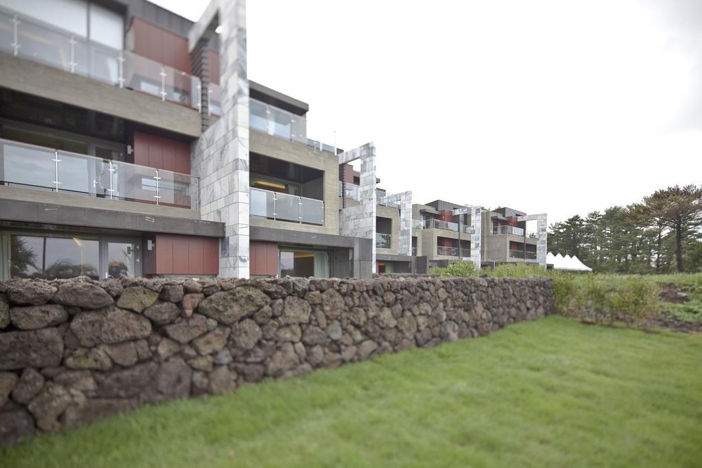 Stanford Hotel And Resort Jeju Buitenkant foto