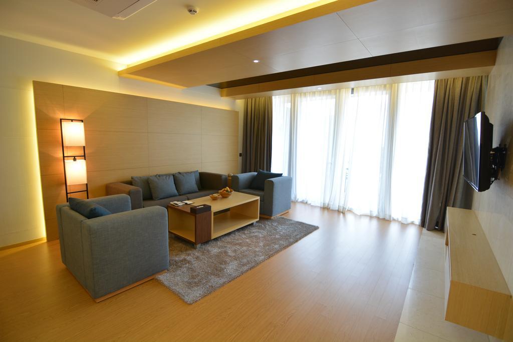 Stanford Hotel And Resort Jeju Buitenkant foto