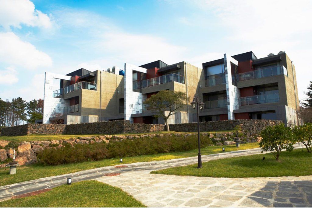 Stanford Hotel And Resort Jeju Buitenkant foto