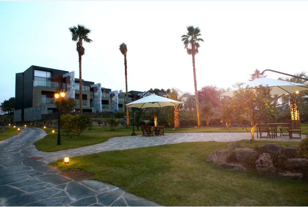 Stanford Hotel And Resort Jeju Buitenkant foto